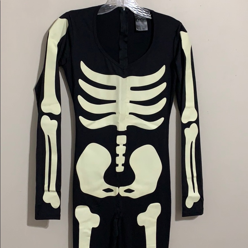 Leg Avenue skeleton jumpsuit size Med 🐢 Halloween - Picture 2 of 6